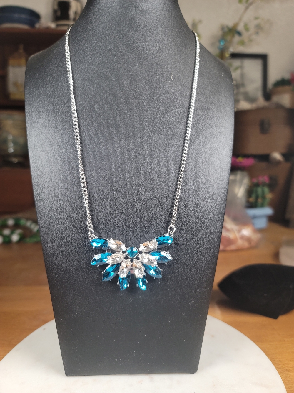 paparazzi Teal and Clear Crystal Statement Necklace